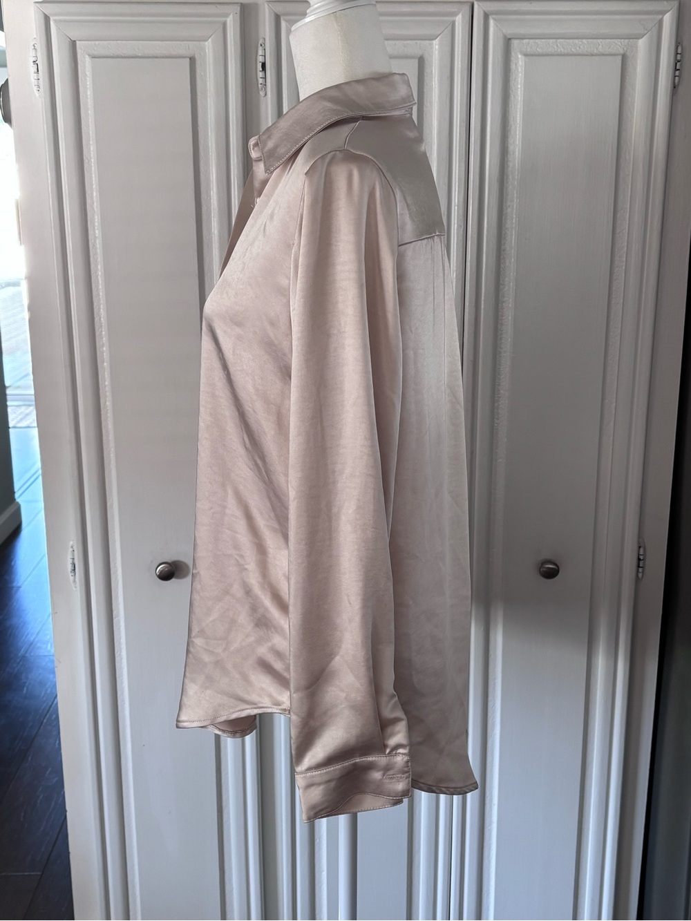 Princess Polly Off White Satin Button-Up Top - Picture 3 of 11